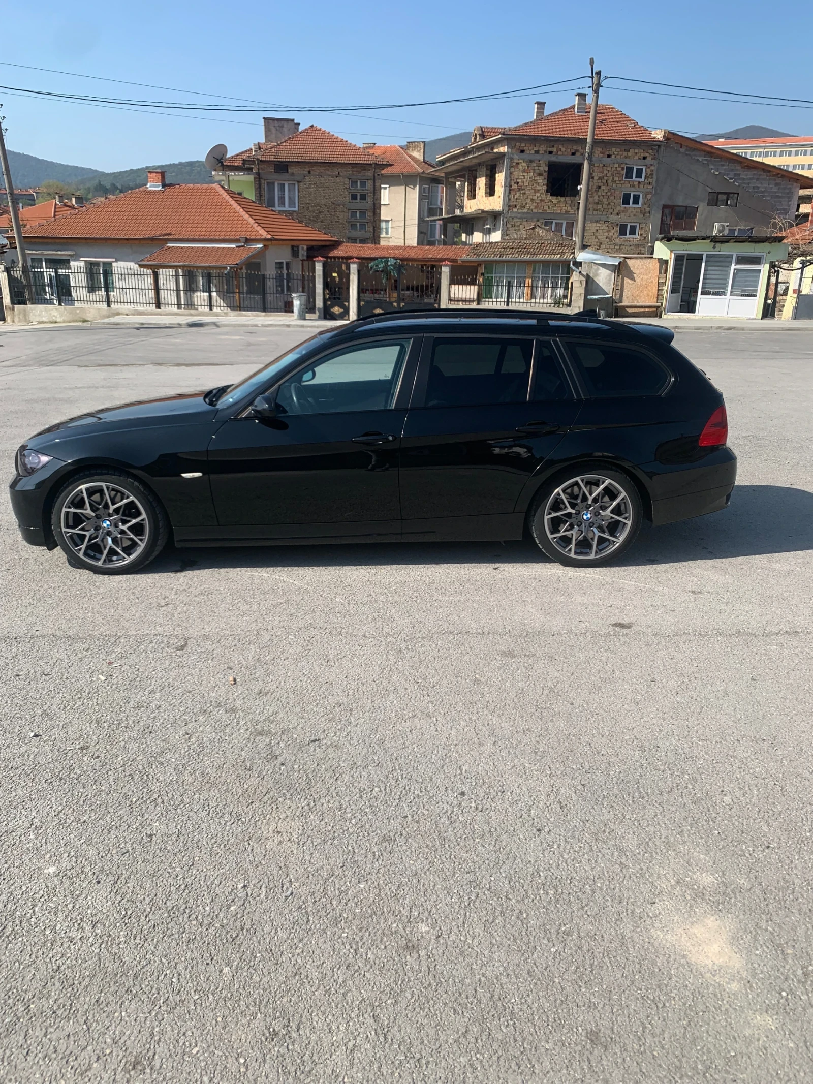 BMW 335  - изображение 5