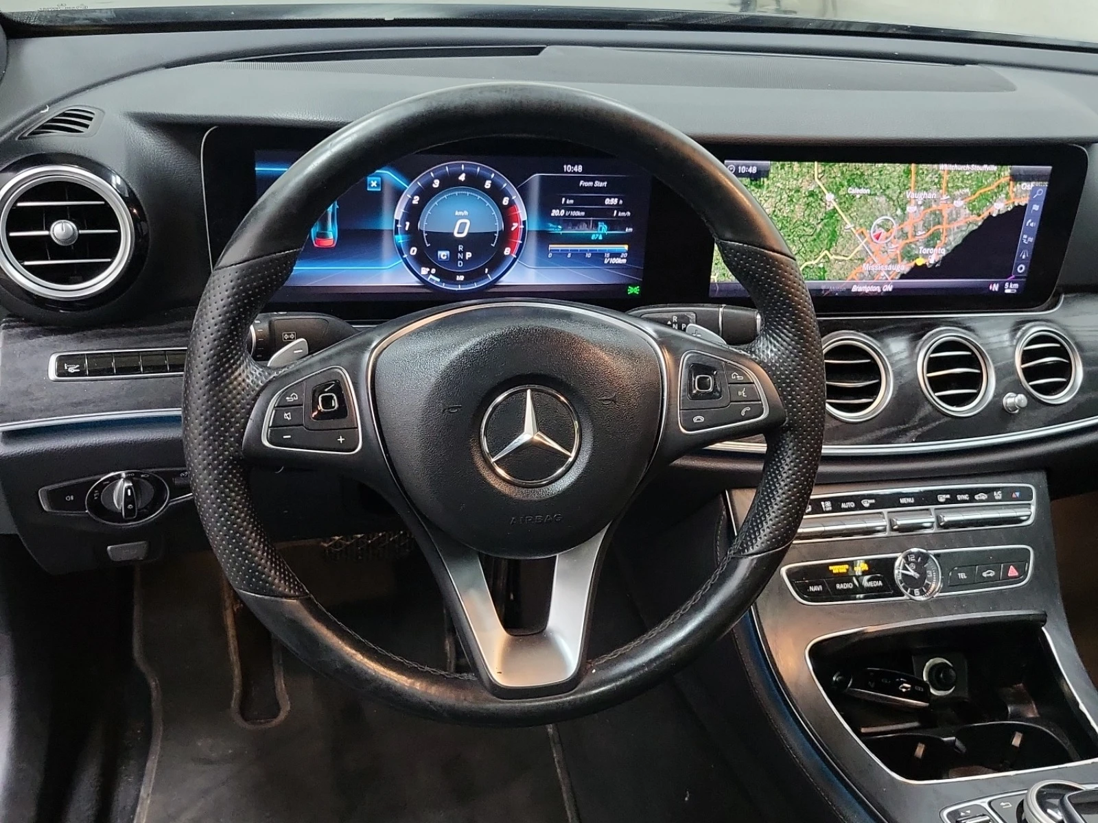 Mercedes-Benz E 300 4MATIC * * CARFAX * * АВТО КРЕДИТ * *  - изображение 6