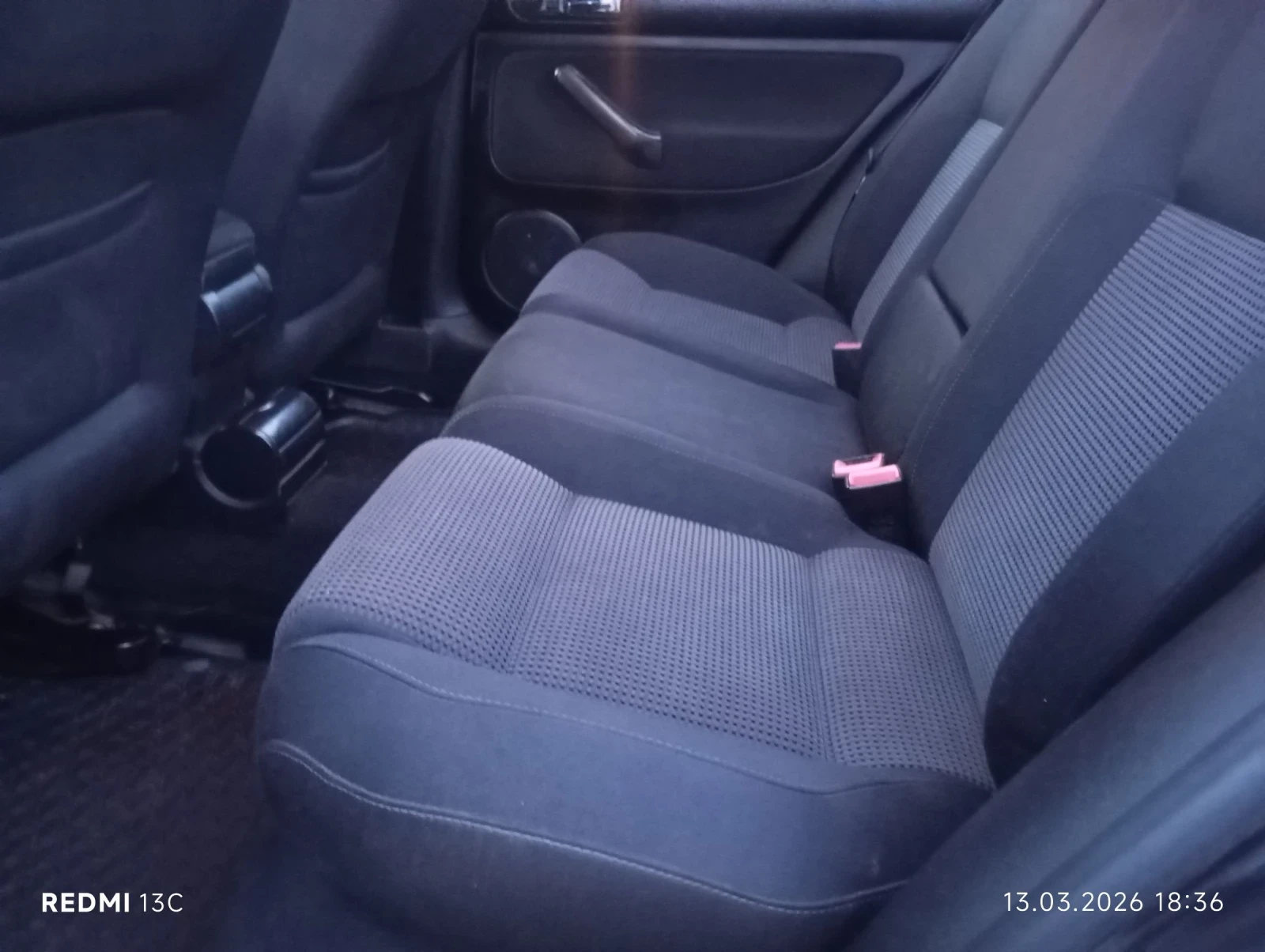 VW Bora 1.9 tdi 4x4 101 �.� | Mobile.bg � ����������� 16