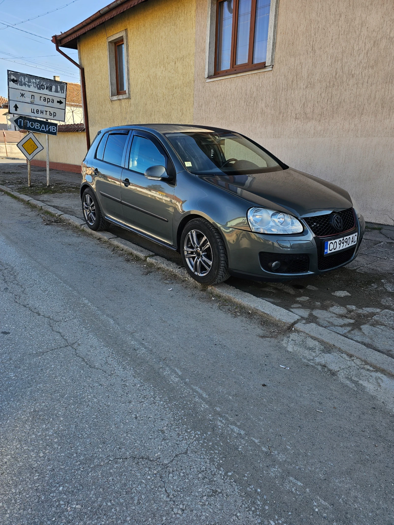 VW Golf, снимка 7 - Автомобили и джипове - 53861252