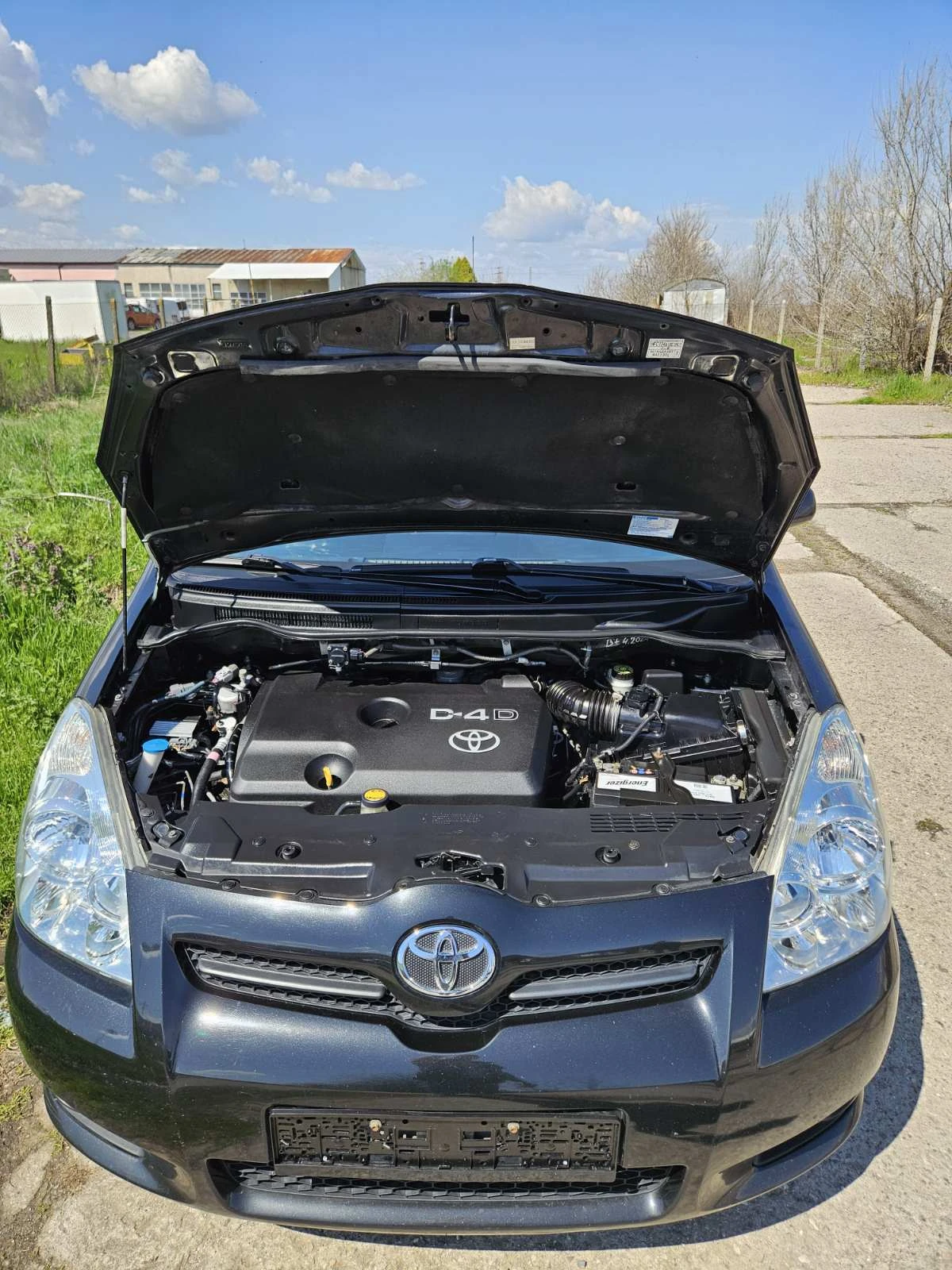 Toyota Corolla verso 2.2 D4D 136HP, снимка 5 - Автомобили и джипове - 54098303