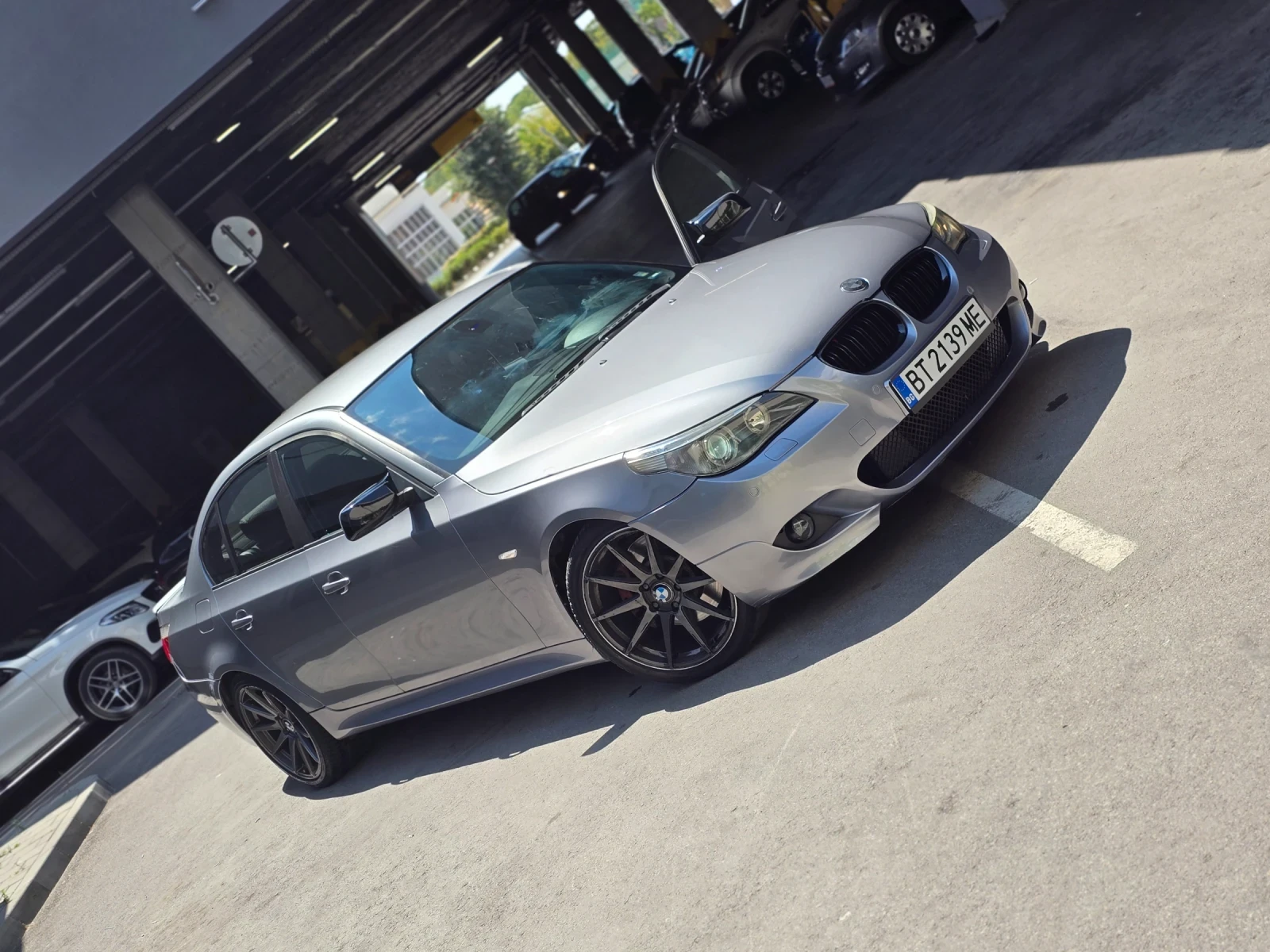 BMW 545