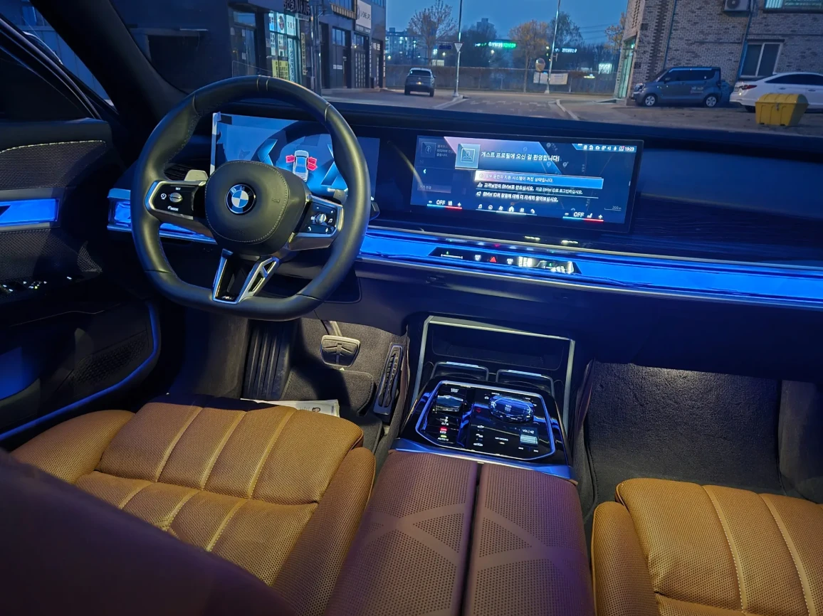 BMW 740 M SPORT, снимка 7 - Автомобили и джипове - 54399275