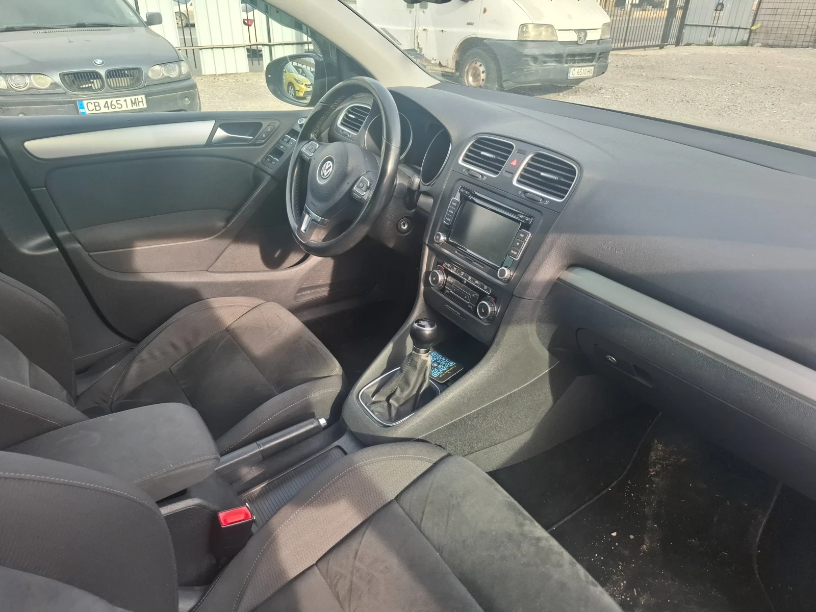 VW Golf, снимка 5 - Автомобили и джипове - 54409490