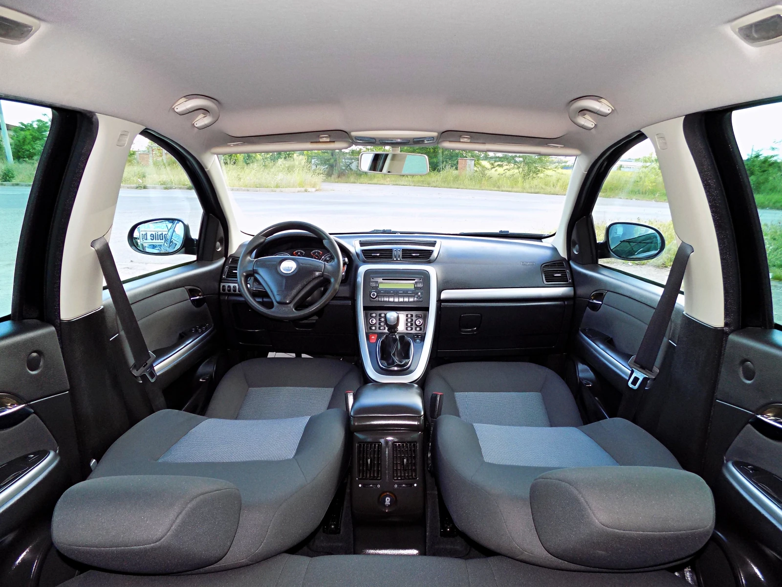 Fiat Croma 1.8i/140к./133 000 км/КЛИМАТРОНИК/КАТО НОВА, снимка 8 - Автомобили и джипове - 54826082