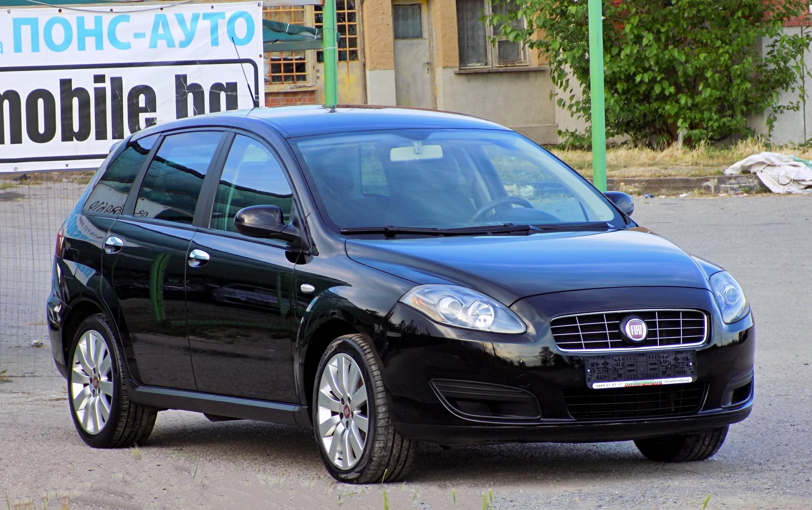 Fiat Croma 1.8i/140к./133 000 км/КЛИМАТРОНИК/КАТО НОВА, снимка 3 - Автомобили и джипове - 54826082