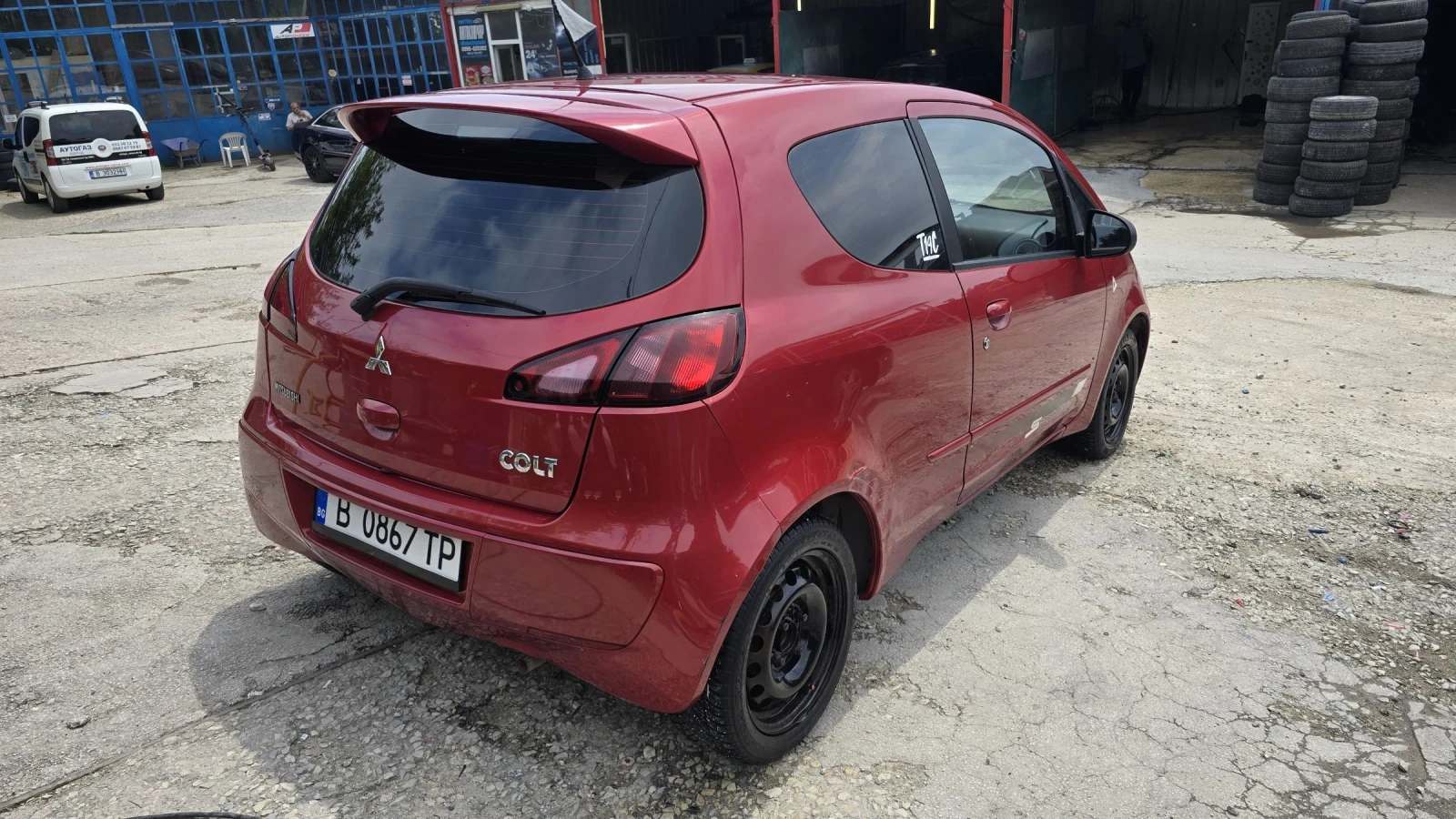Mitsubishi Colt, снимка 4 - Автомобили и джипове - 54893762