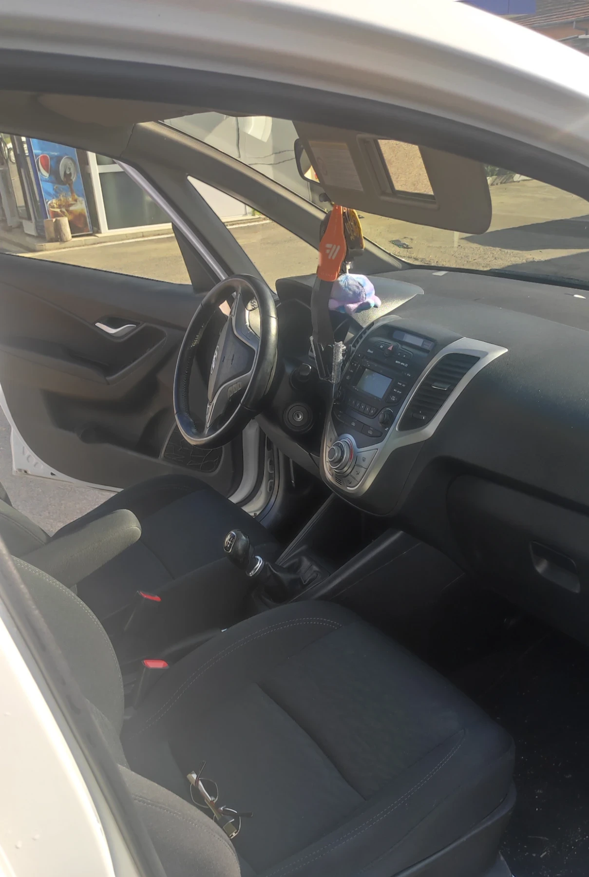 Hyundai Ix20 1400, снимка 4 - Автомобили и джипове - 54965412