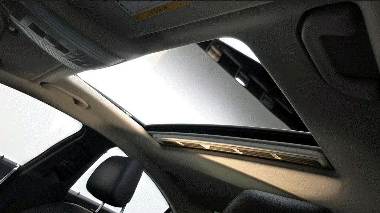 Mercedes-Benz CLS 250 D/4MATIC/360 CAMERA/ПАНОРАМА/БЕЗ ИНЦИДЕНТИ/, снимка 12 - Автомобили и джипове - 55566213