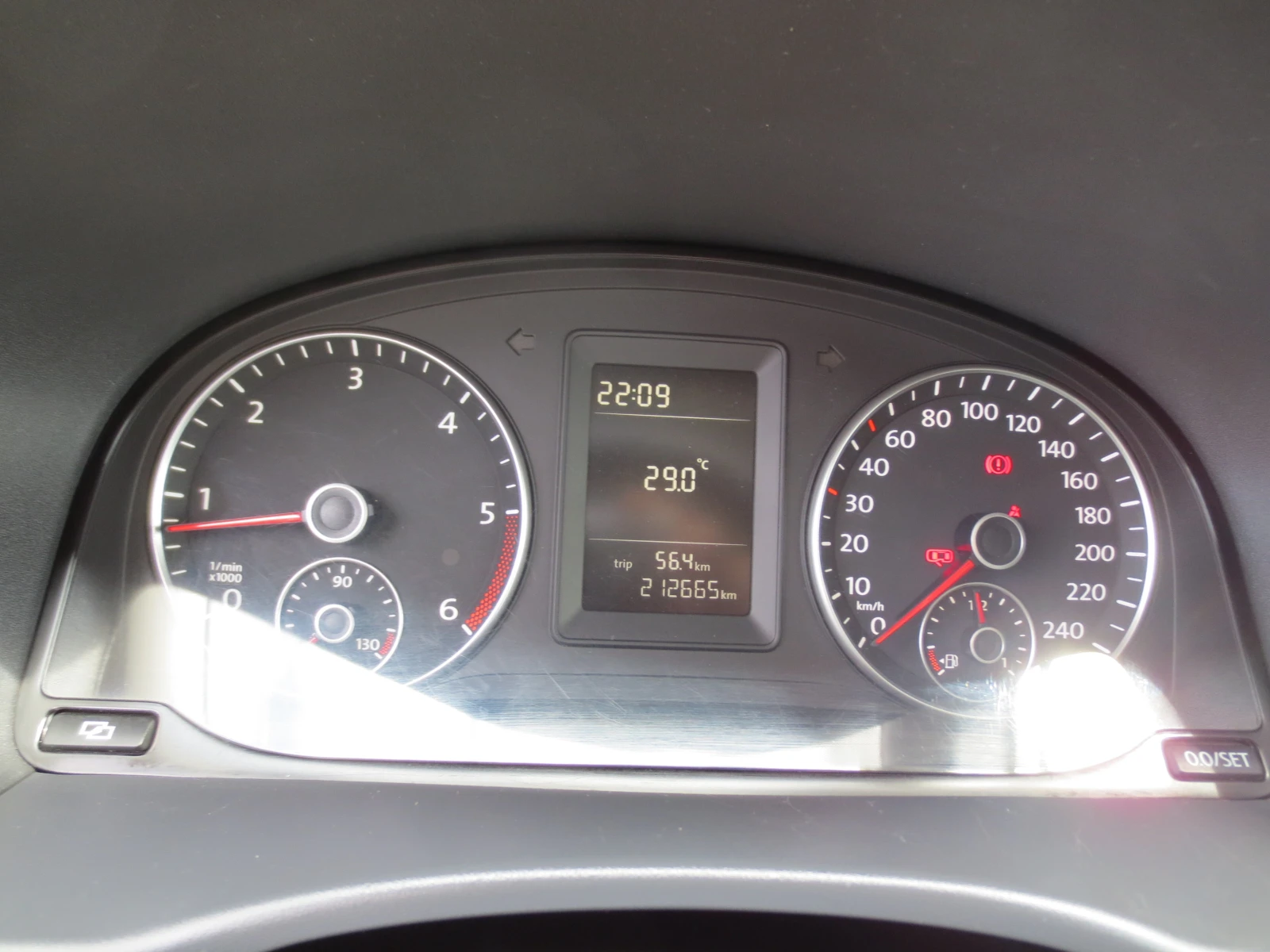 VW Caddy 1.6 TDI* �����*  | Mobile.bg � ����������� 10