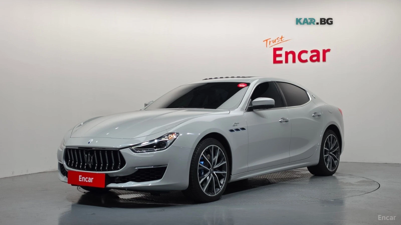 Maserati Ghibli 2.0 GT* 360* КОЖА* ОБДУХ* ПАНО, снимка 3 - Автомобили и джипове - 55930210