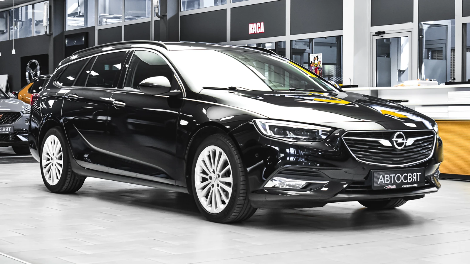 Opel Insignia Sports Tourer 2.0d Business Edition Automatic, снимка 5 - Автомобили и джипове - 55940587