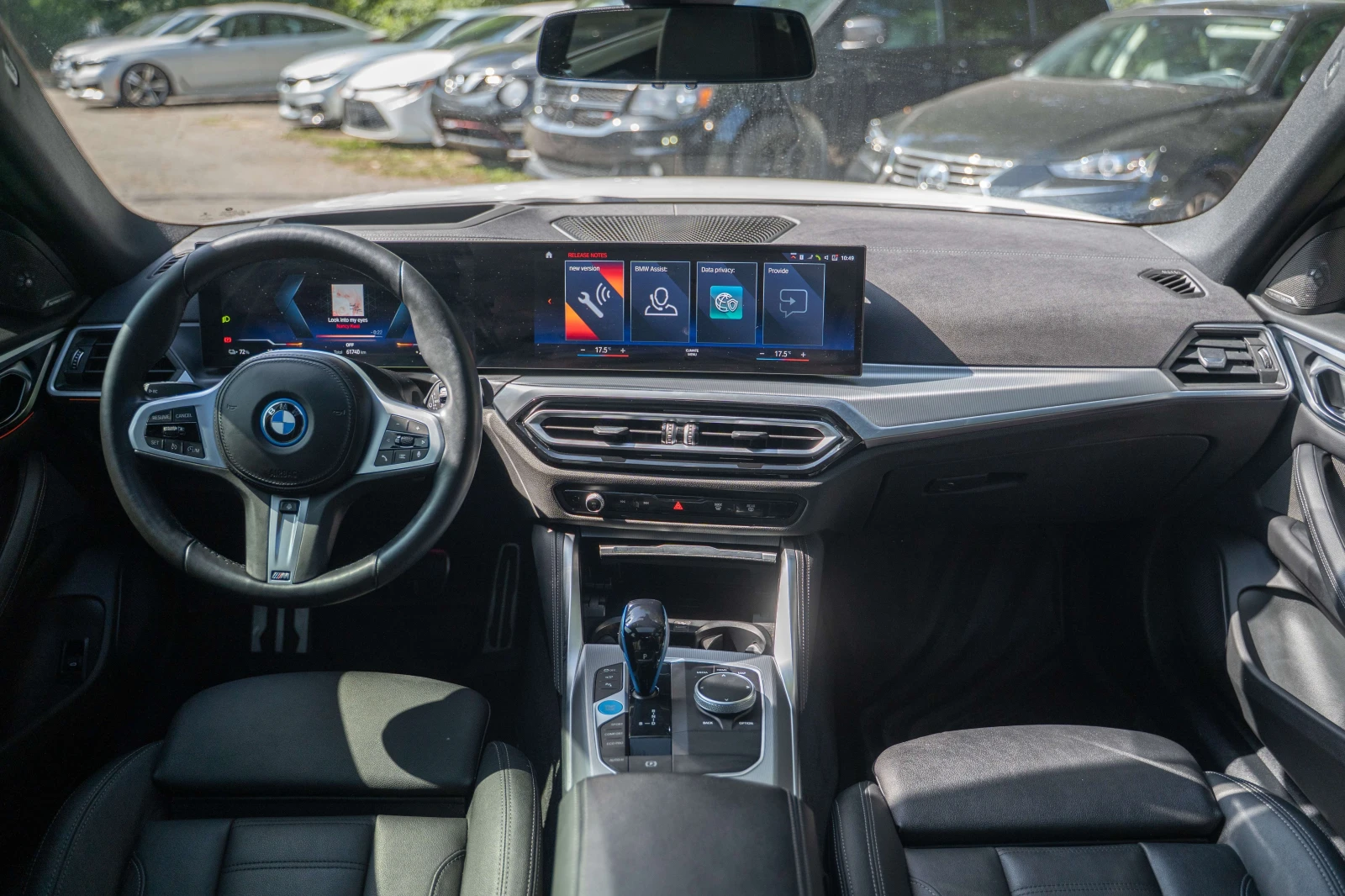 BMW i4 eDrive40| M-�����| HAR/KAR| 360| HUD| ���� ���� | Mobile.bg � ����������� 11