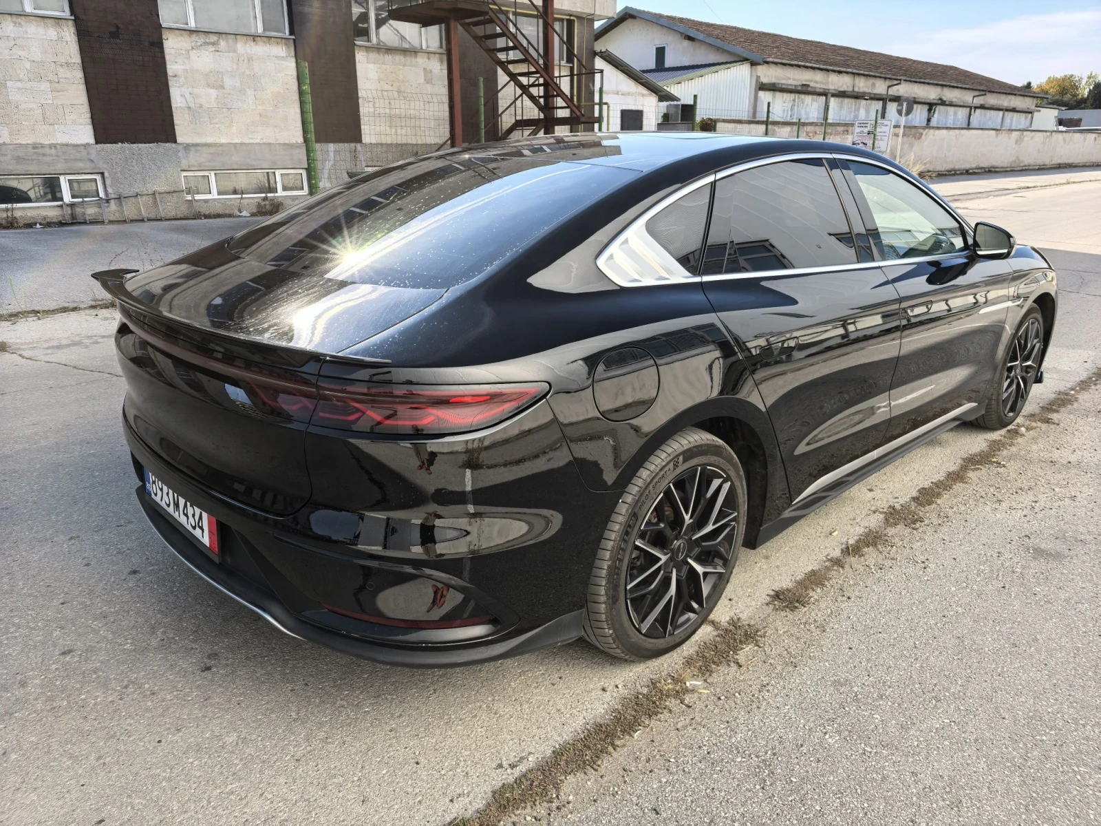 BYD HAN 4x4 Executive 86kw, снимка 4 - Автомобили и джипове - 56440192