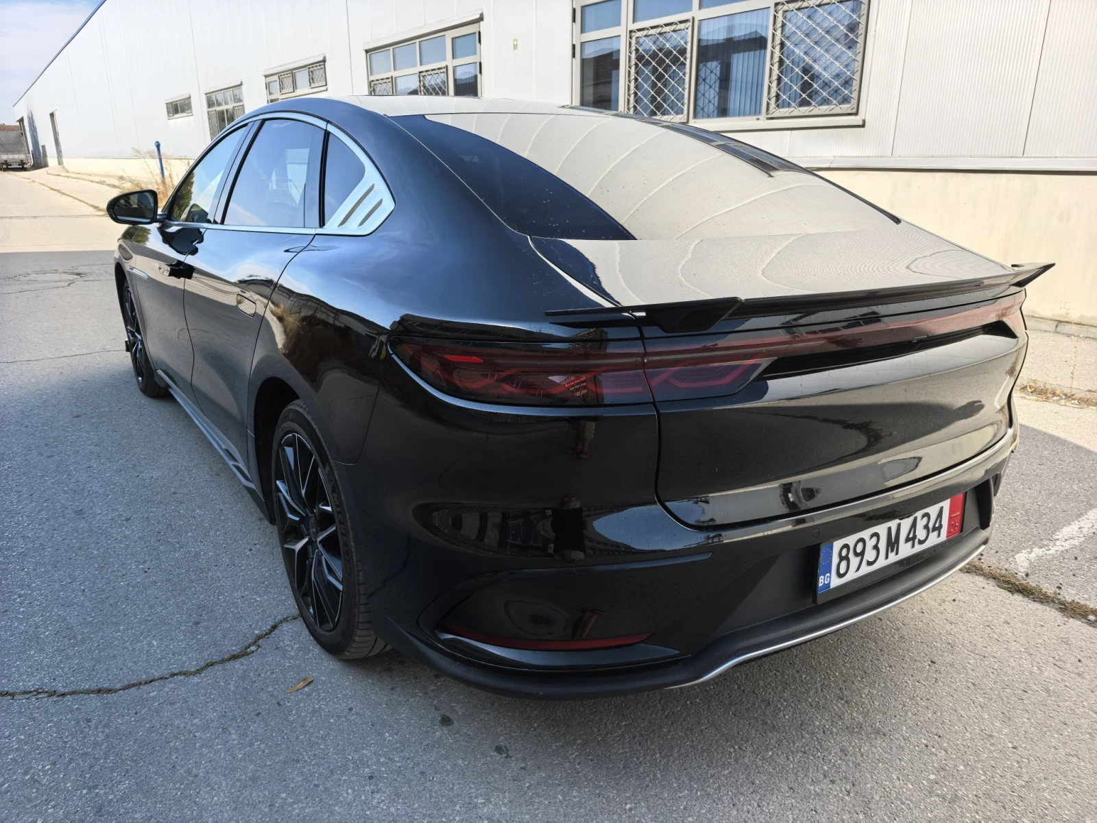 BYD HAN 4x4 Executive 86kw, снимка 6 - Автомобили и джипове - 56440192