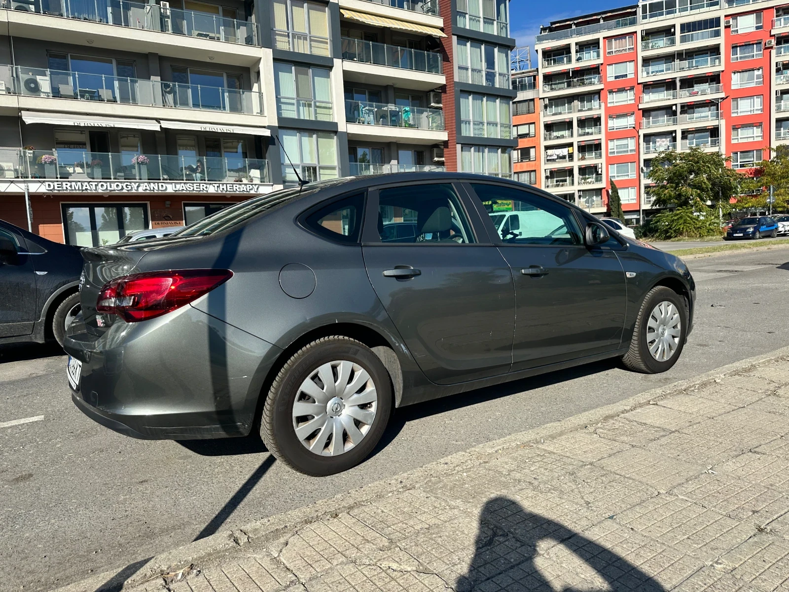 Opel Astra J - 140 hp, снимка 8 - Автомобили и джипове - 56553598