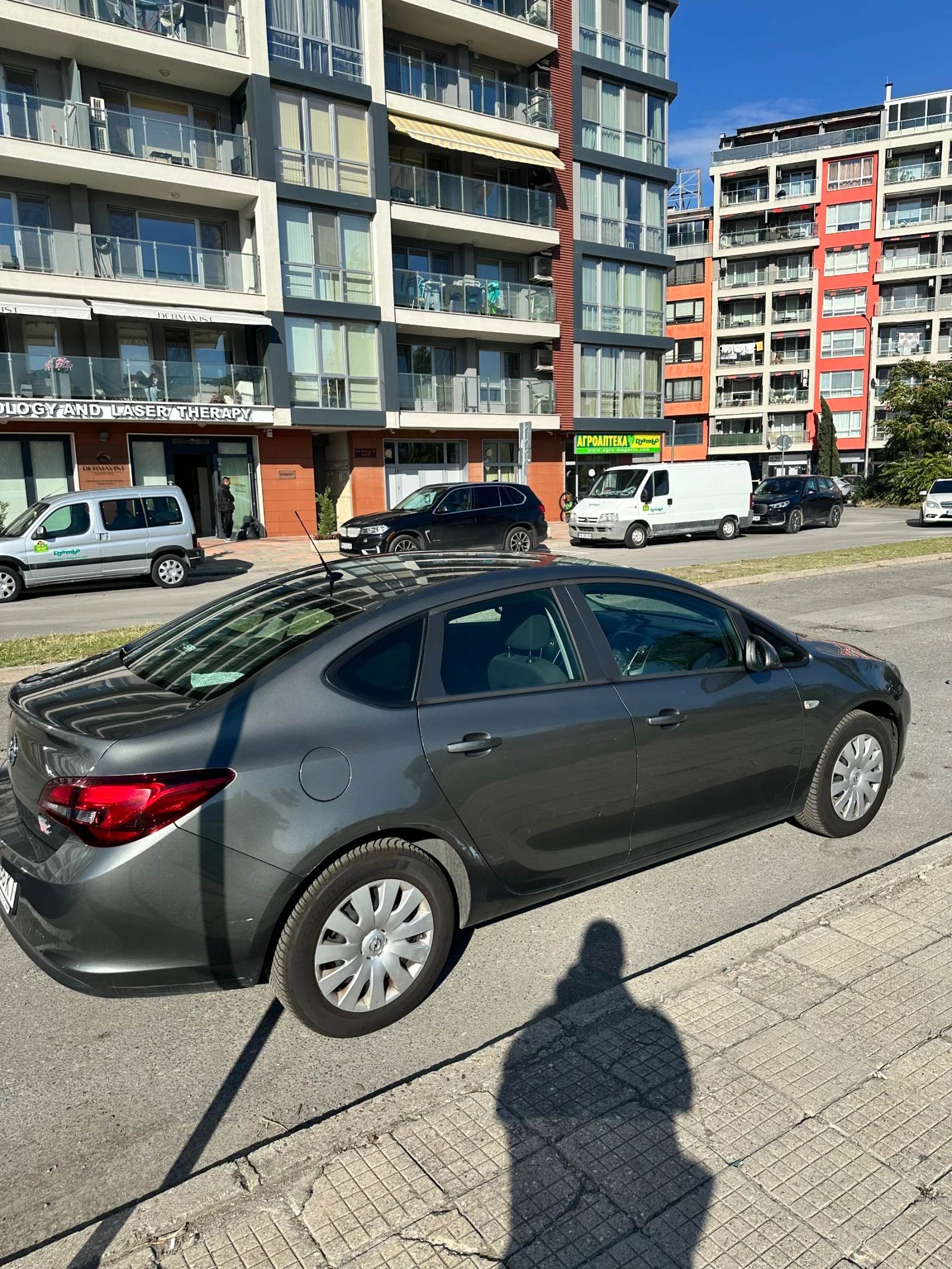 Opel Astra J - 140 hp, снимка 7 - Автомобили и джипове - 56553598