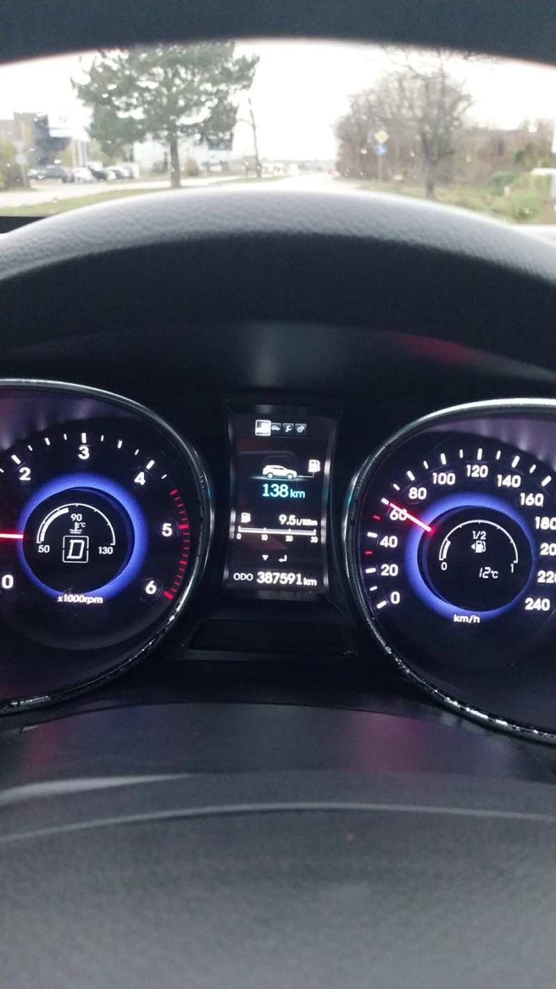 Hyundai Santa fe CRDi, снимка 5 - Автомобили и джипове - 52711244