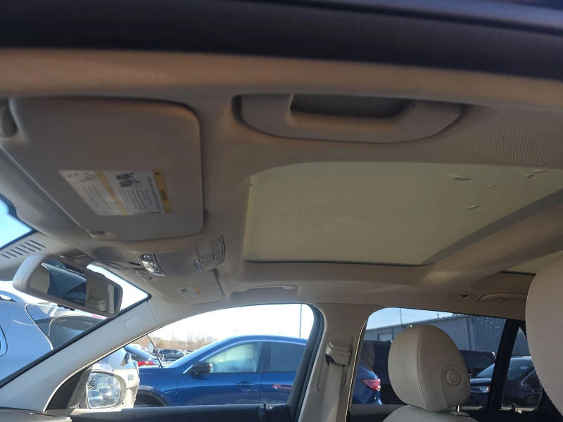 Mercedes-Benz GLC 300 ПОДГРЕВ* КАМЕРА* КЕЙЛЕС* LANE* ASSIST, снимка 8 - Автомобили и джипове - 53276852