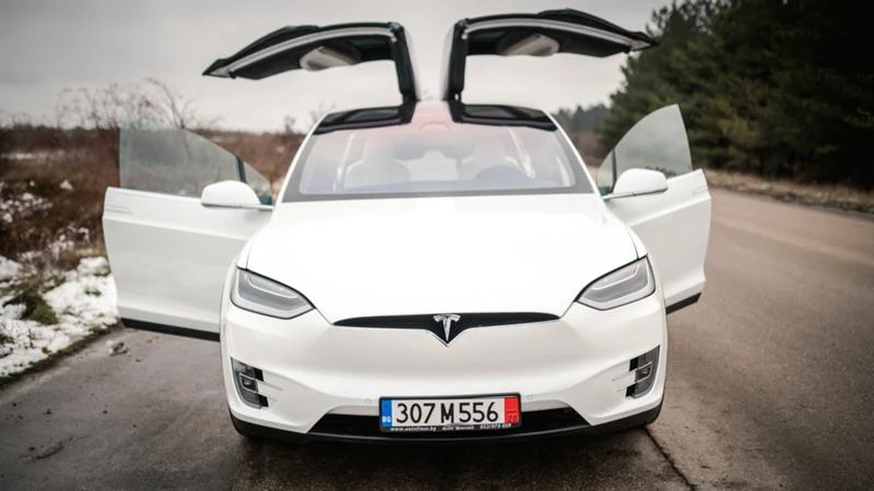 Tesla Model X X75D, 4x4 - изображение 2