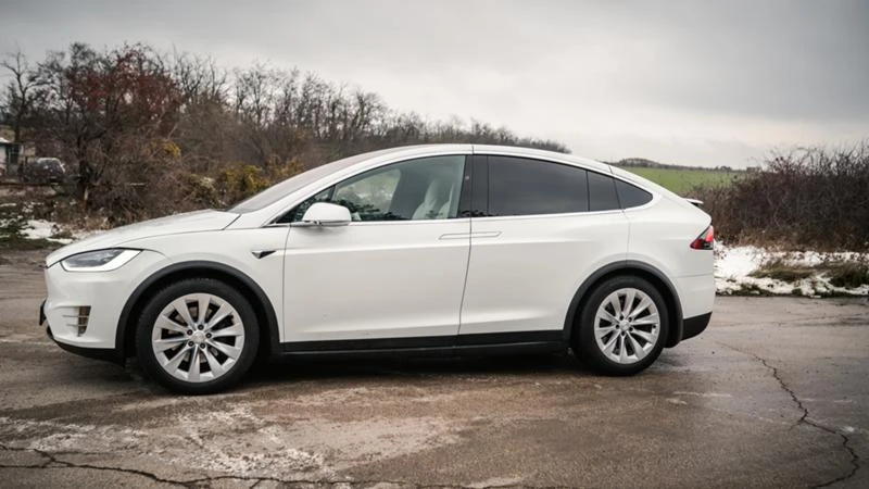 Tesla Model X X75D, 4x4 - изображение 5