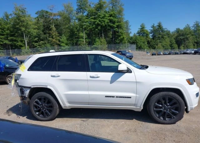 Jeep Grand cherokee ALTITUDE 4X4 ФИКСИРАНА ЦЕНА ДО БЪЛГАРИЯ! - изображение 7