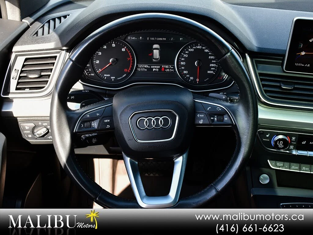 Audi Q5 * АВТО КРЕДИТ* ЦЕНА ДО БГ * СЕРВИЗНА ИСТОРИЯ *  - изображение 9