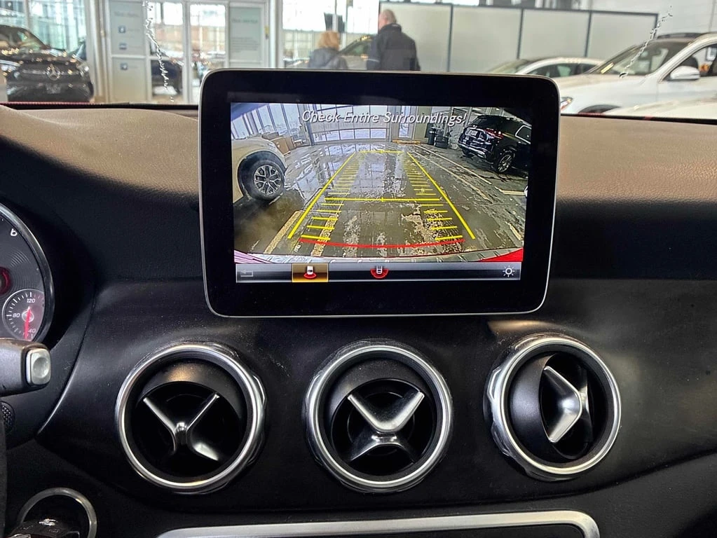 Mercedes-Benz GLA * 250 * CARFAX * ЦЕНА ДО БГ - изображение 10