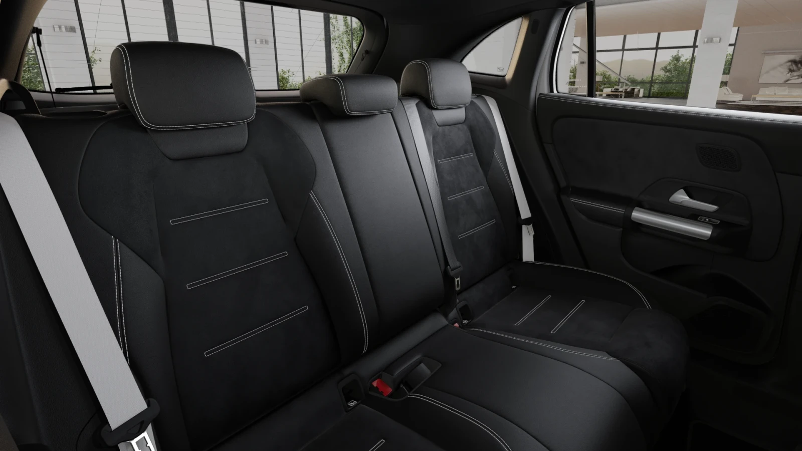 Mercedes-Benz GLA 220 4MATIC, снимка 10 - Автомобили и джипове - 53718032