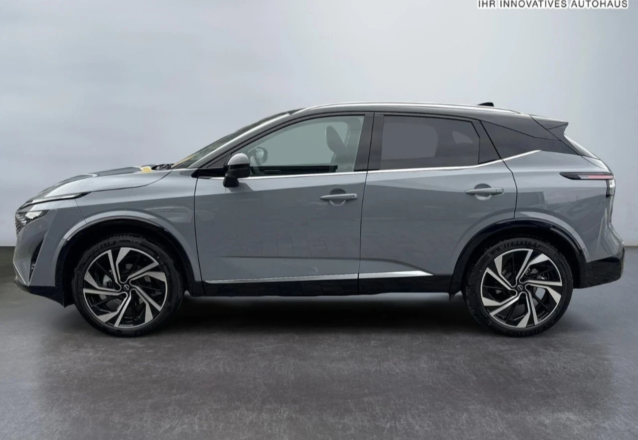 Nissan Qashqai Tekna  Plus  4х4, снимка 2 - Автомобили и джипове - 54346728