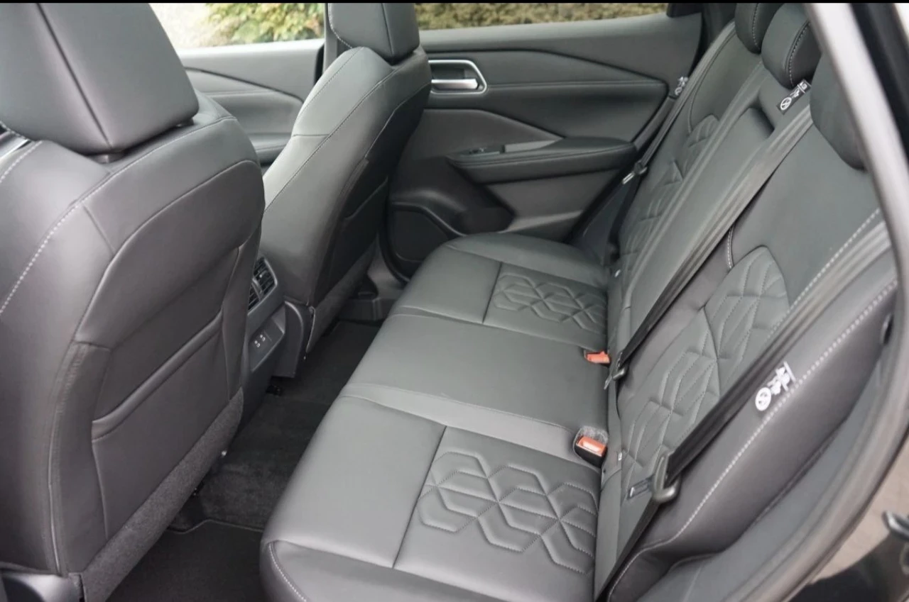 Nissan Qashqai Tekna 360, снимка 10 - Автомобили и джипове - 54032099