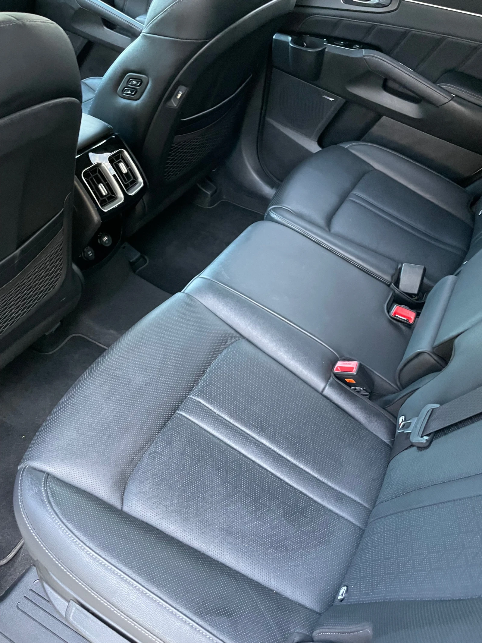 Kia Sorento Executive AWD, снимка 14 - Автомобили и джипове - 54292341