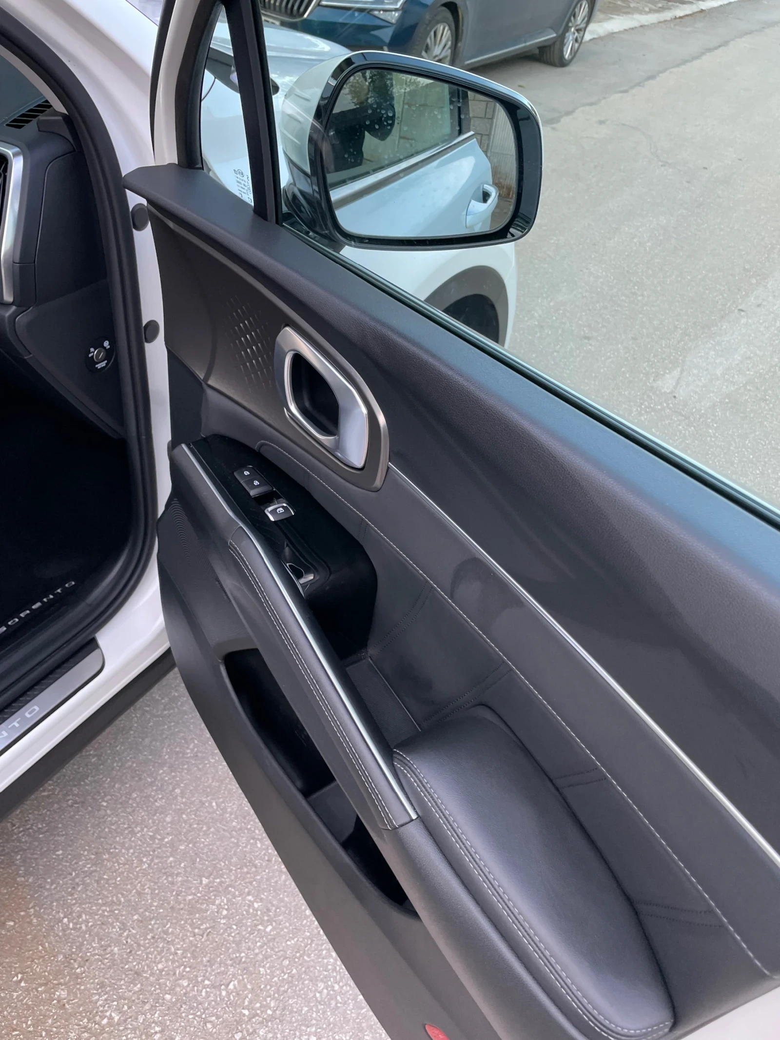 Kia Sorento Executive AWD, снимка 10 - Автомобили и джипове - 54292341