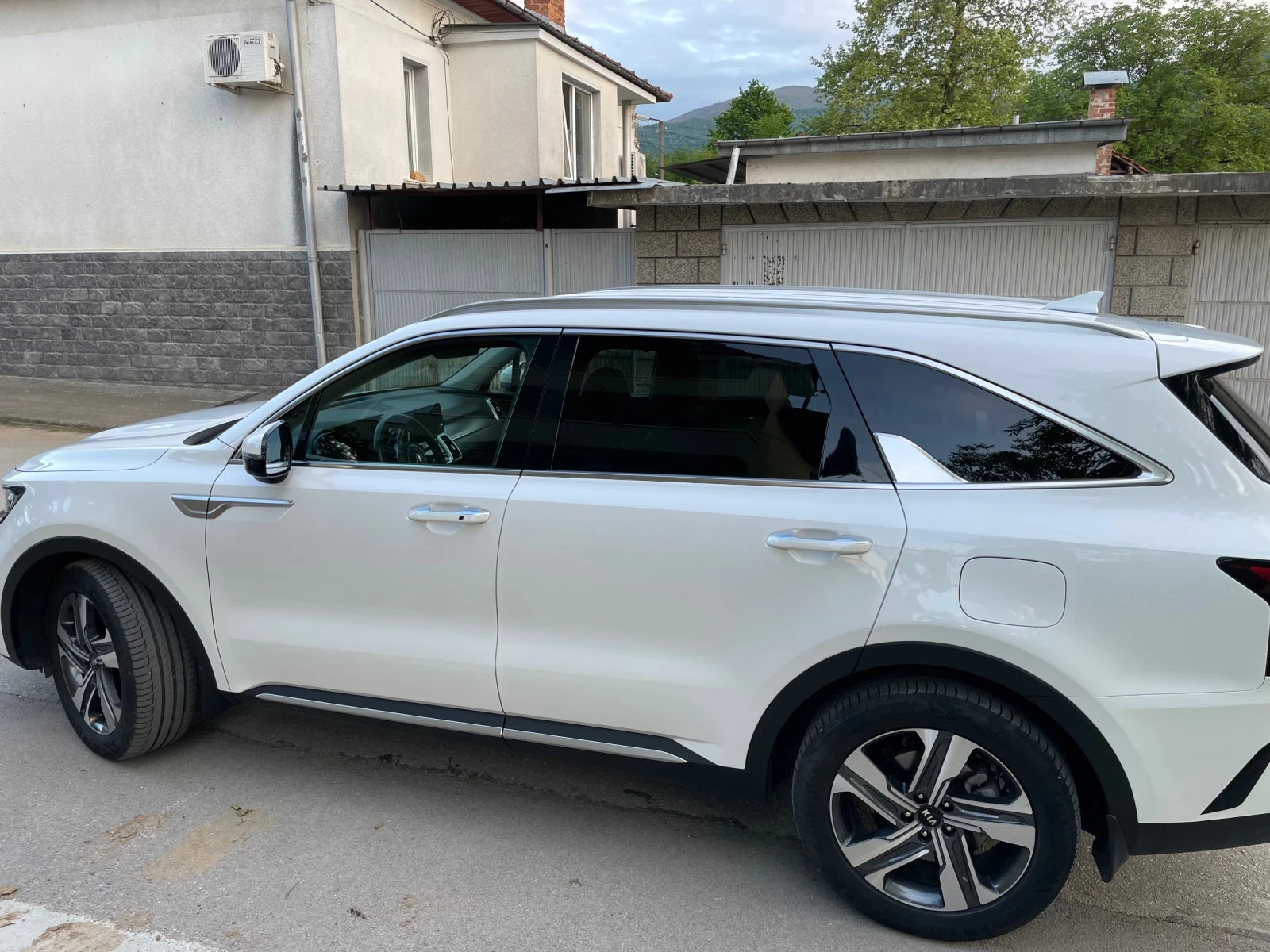 Kia Sorento Executive AWD, снимка 9 - Автомобили и джипове - 54292341