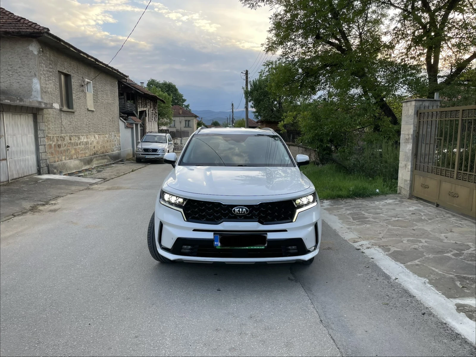 Kia Sorento Executive AWD, снимка 5 - Автомобили и джипове - 54292341