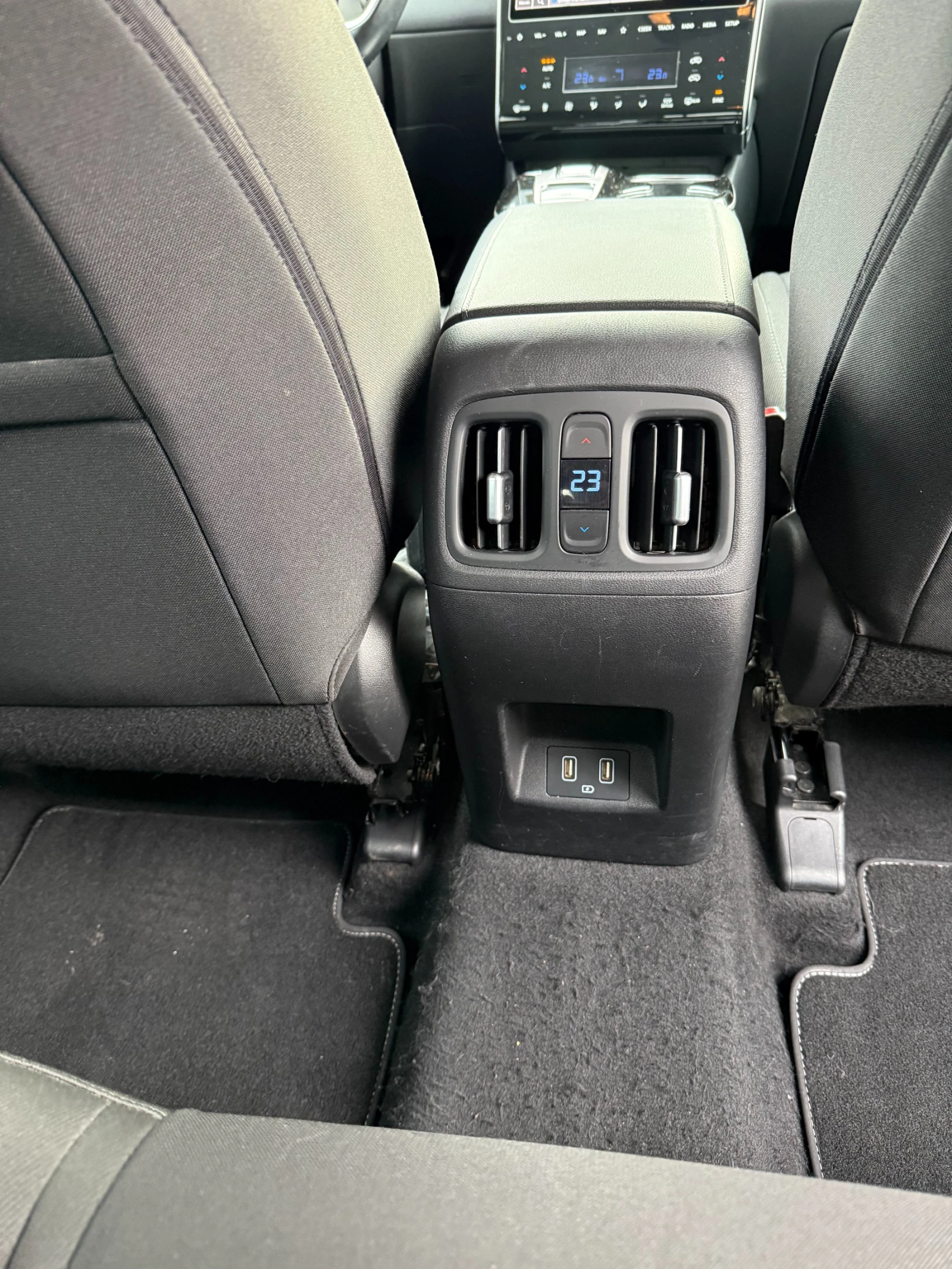 Hyundai Tucson 1.6 HTRAC 48V 4x4, снимка 13 - Автомобили и джипове - 54710821