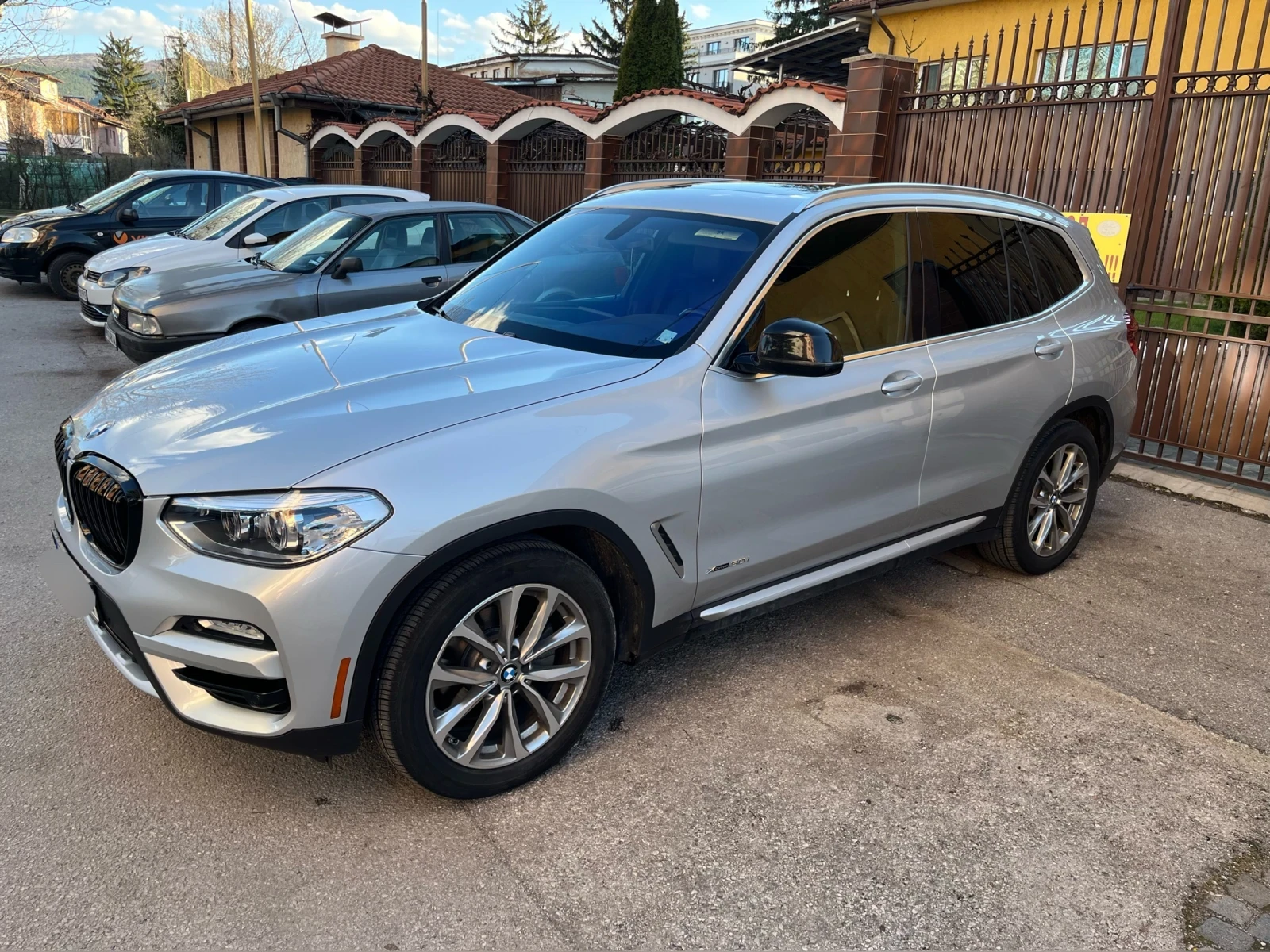 BMW X3 30i XDRIVE CARPLAY, снимка 2 - Автомобили и джипове - 54740676