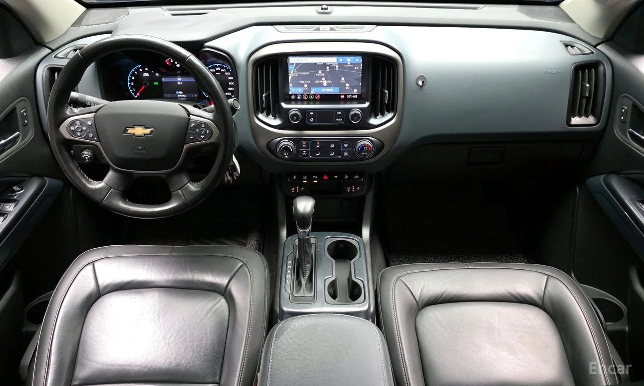 Chevrolet Colorado 3.6* V6 * 4x4 * Automatic, снимка 6 - Автомобили и джипове - 54868803