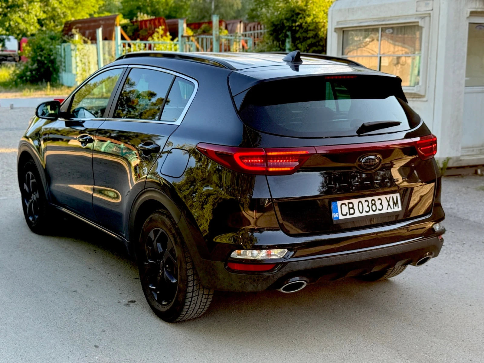 Kia Sportage 1.6CRDI AUTOMATIC 2021, снимка 3 - Автомобили и джипове - 55010118