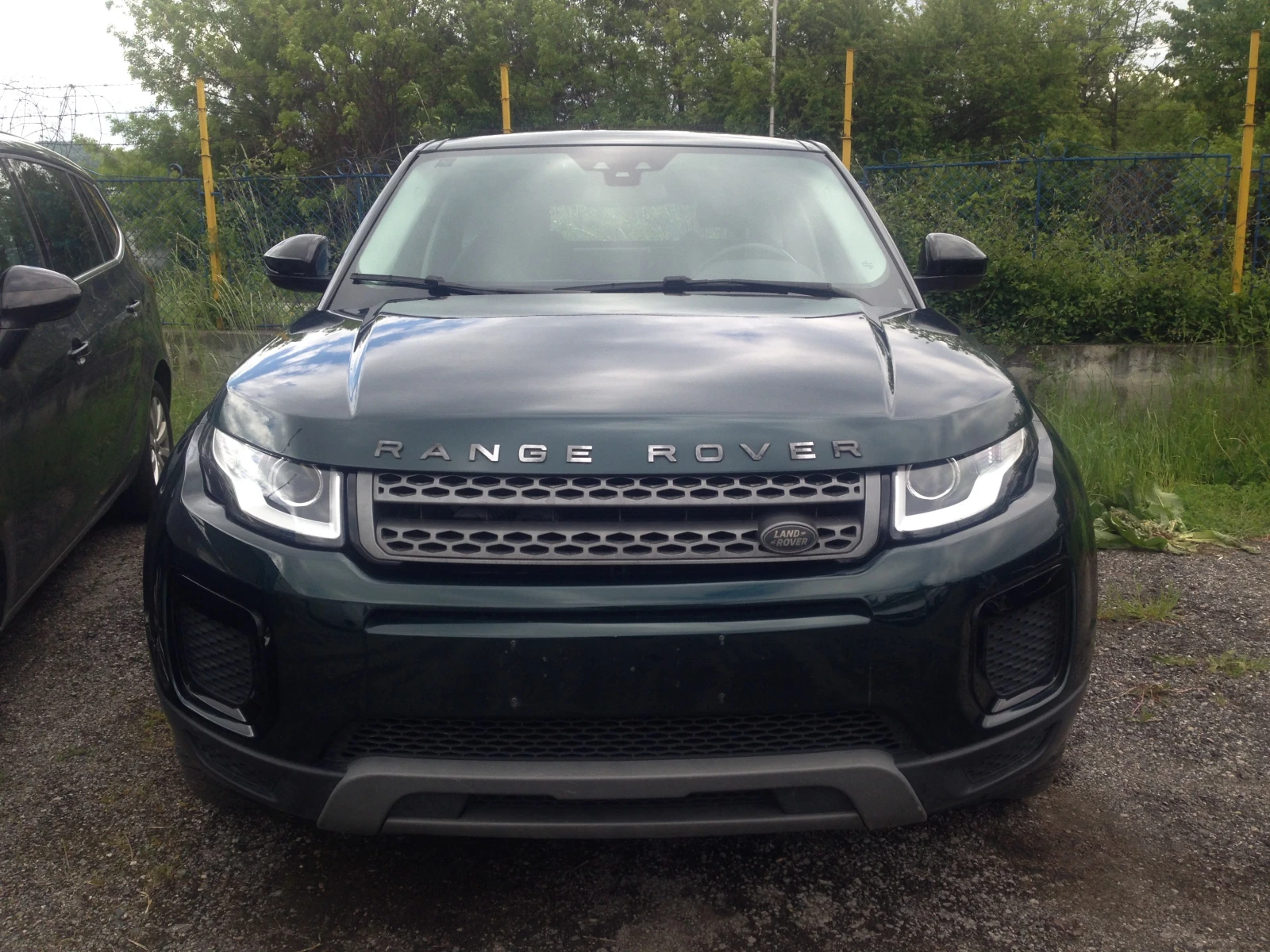 Land Rover Range Rover Evoque FACELIFT 4x4 2.0D/150кс EURO6B ТОП НОВ ВНОС , снимка 3 - Автомобили и джипове - 55538829