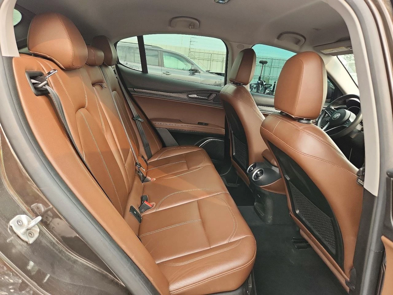 Alfa Romeo Stelvio 2.0l, снимка 11 - Автомобили и джипове - 55591537