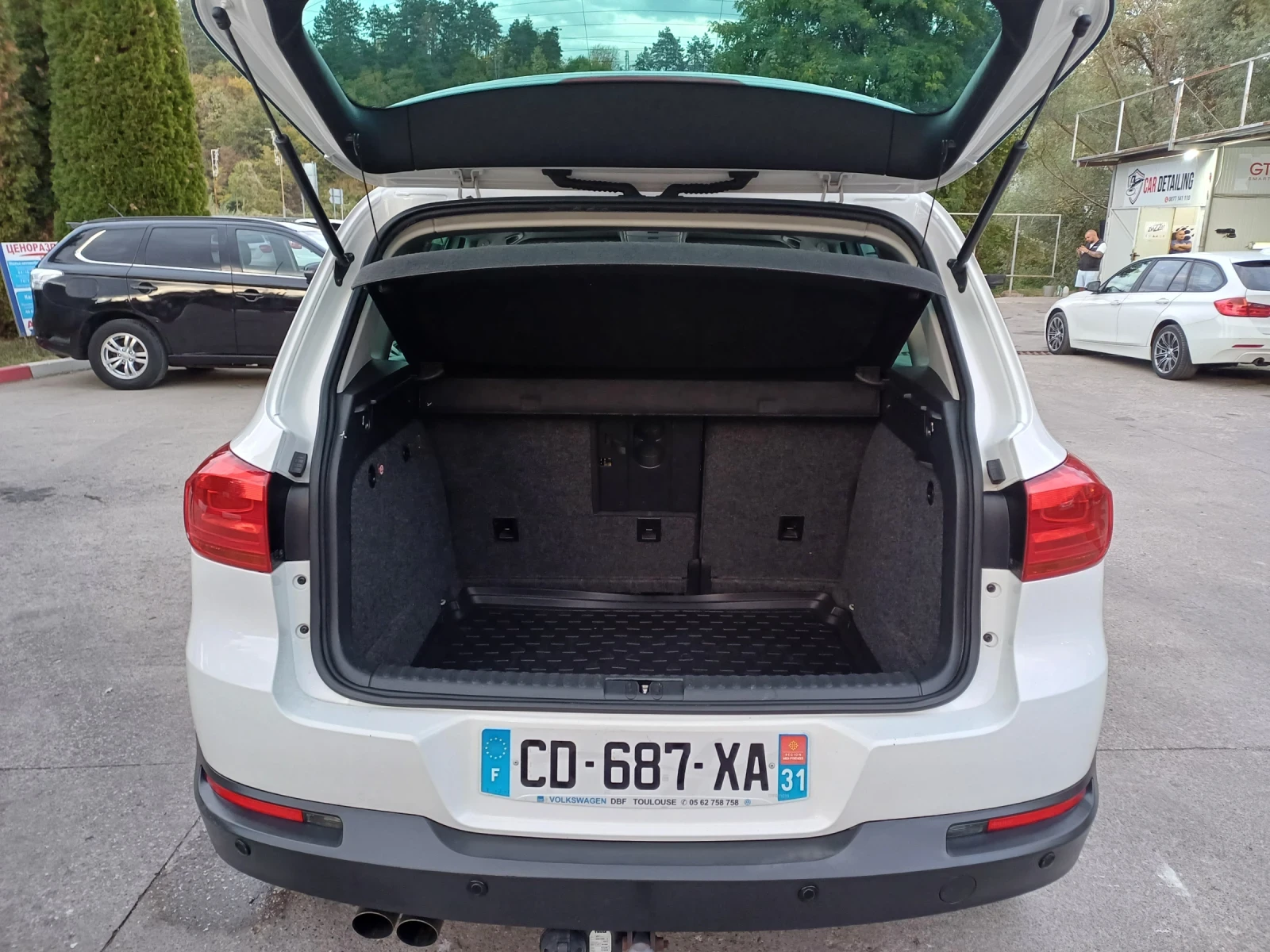 VW Tiguan FACELIFT, снимка 16 - Автомобили и джипове - 56629470