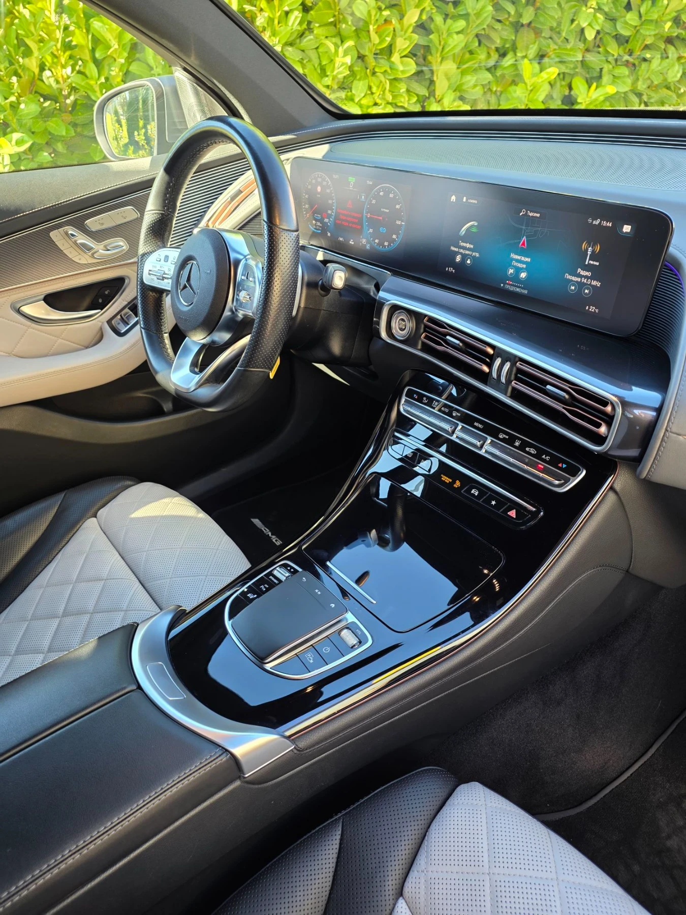 Mercedes-Benz EQC Eqc 400 AMG, снимка 12 - Автомобили и джипове - 56665856