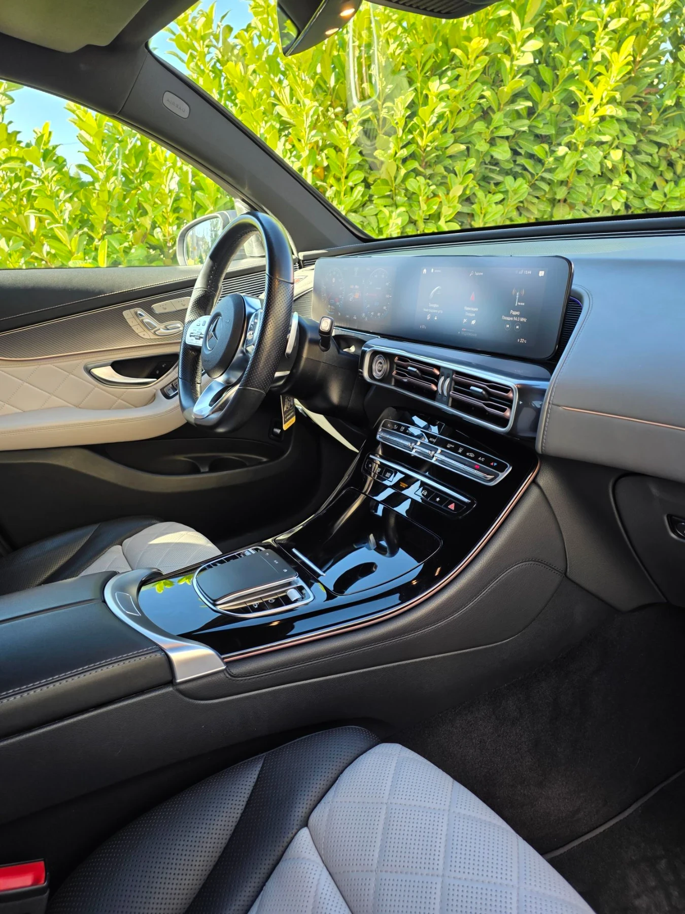 Mercedes-Benz EQC Eqc 400 AMG, снимка 14 - Автомобили и джипове - 56665856