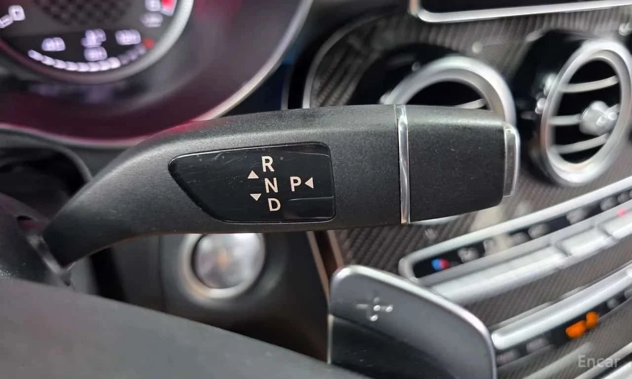 Mercedes-Benz GLC * AMG GLC43 4MATIC * , снимка 9 - Автомобили и джипове - 56735614