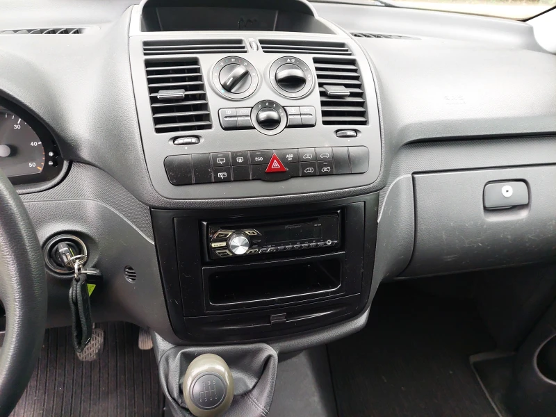 Mercedes-Benz Vito 2, 2cdi 136ps 9места, снимка 8 - Бусове и автобуси - 50522113