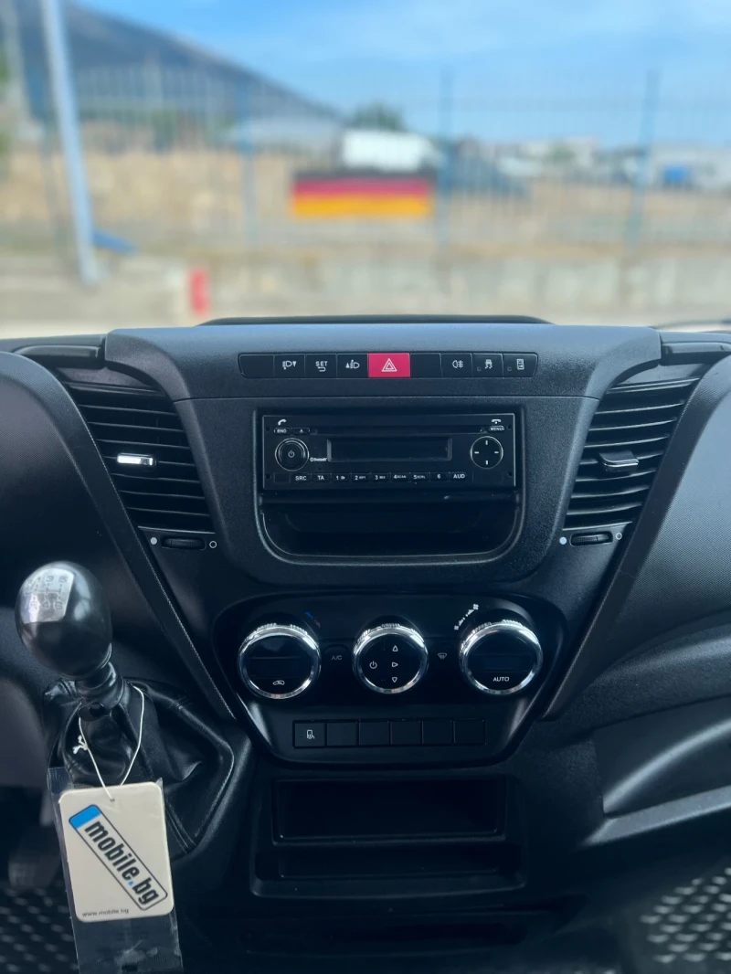 Iveco Daily 35c16 /Б кат./ Двоен пакет ресори / Климатроник / , снимка 15 - Бусове и автобуси - 51377808
