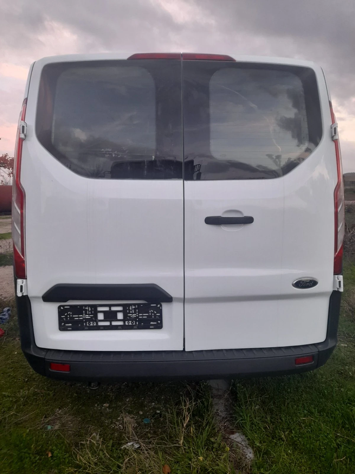 Ford Transit Custom  - изображение 2