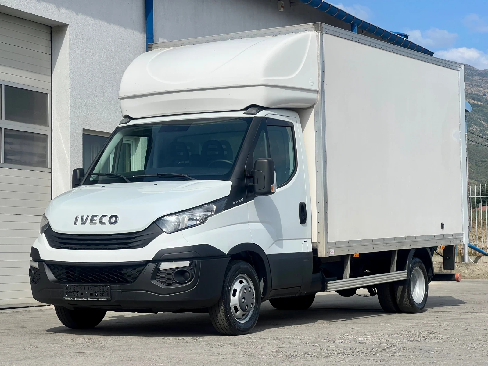 Iveco Daily 35c16 /Б кат./ Двоен пакет ресори / Климатроник /  - изображение 4
