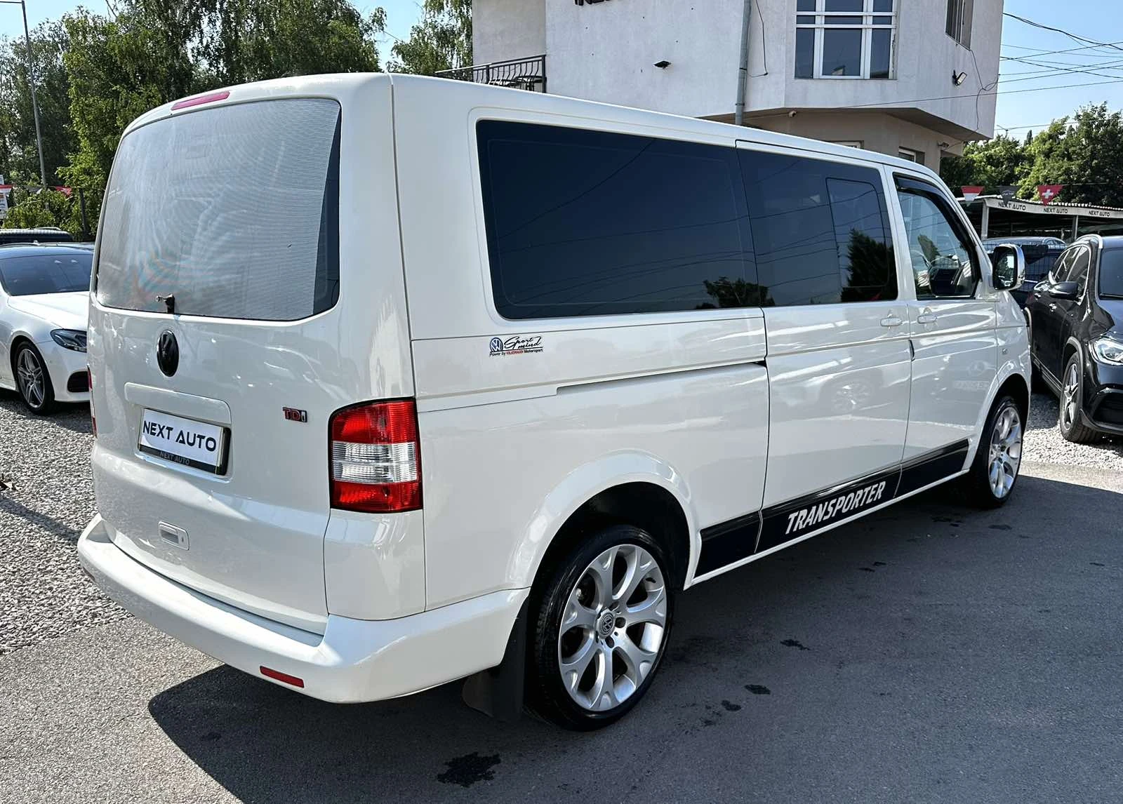 VW T5 2.5TDI 131HP 4MOTION 8+ 1 ANDROID ЩОРИ, снимка 5 - Бусове и автобуси - 55208061